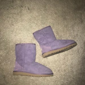 BRAND NEW Short purple uggs